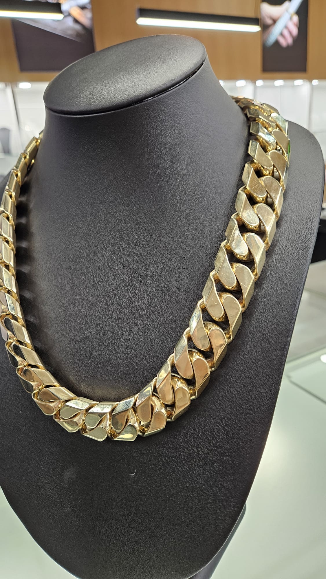 Cuban Link 10kt Gold 500g NZD50000