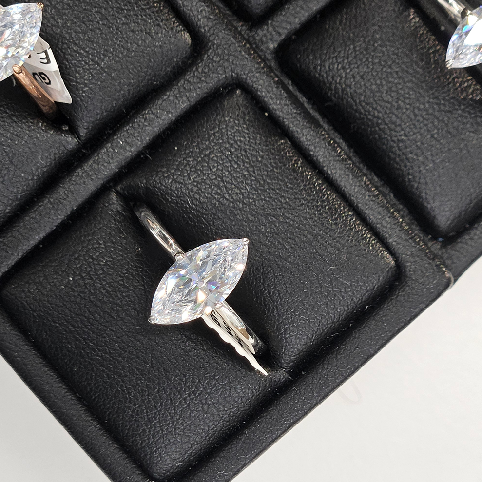 Marquise Solitaire Ring - Platinum