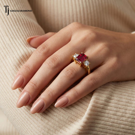 How to Clean Your Engagement Ring at Home Like a Professional
