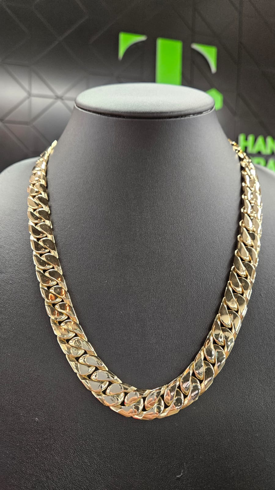 Cuban Link 10kt 200g NZD30000