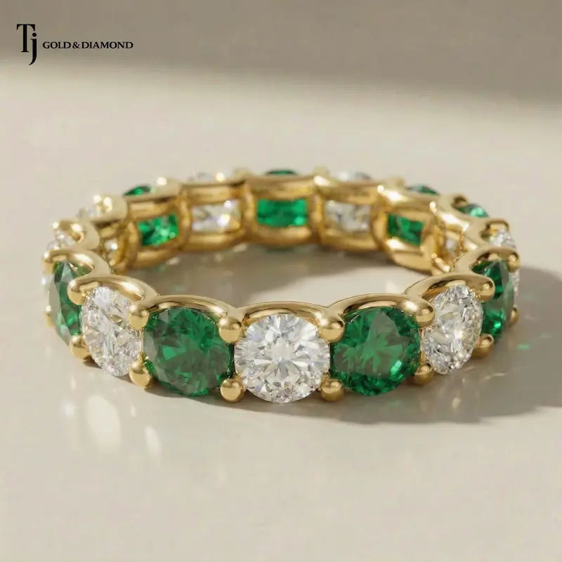 Created Emerald & Diamond Full Eternity Ring – 18kt Yellow Gold