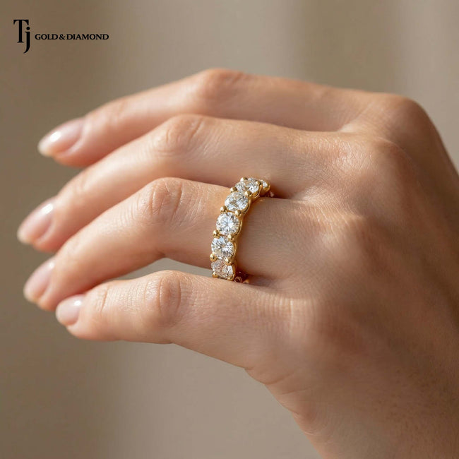 Lab-Grown Diamond Full Eternity Ring – 18kt Yellow Gold