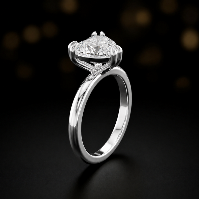 Anillo de diamantes solitario de talla corazón de 6 garras - Oro blanco