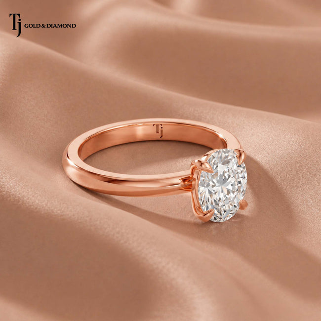4-Claw Oval Cut Solitaire Diamond Ring - Rose Gold