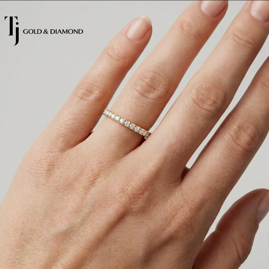 Scallop Half Eternity Diamond Wedding Band — 18kt Yellow Gold
