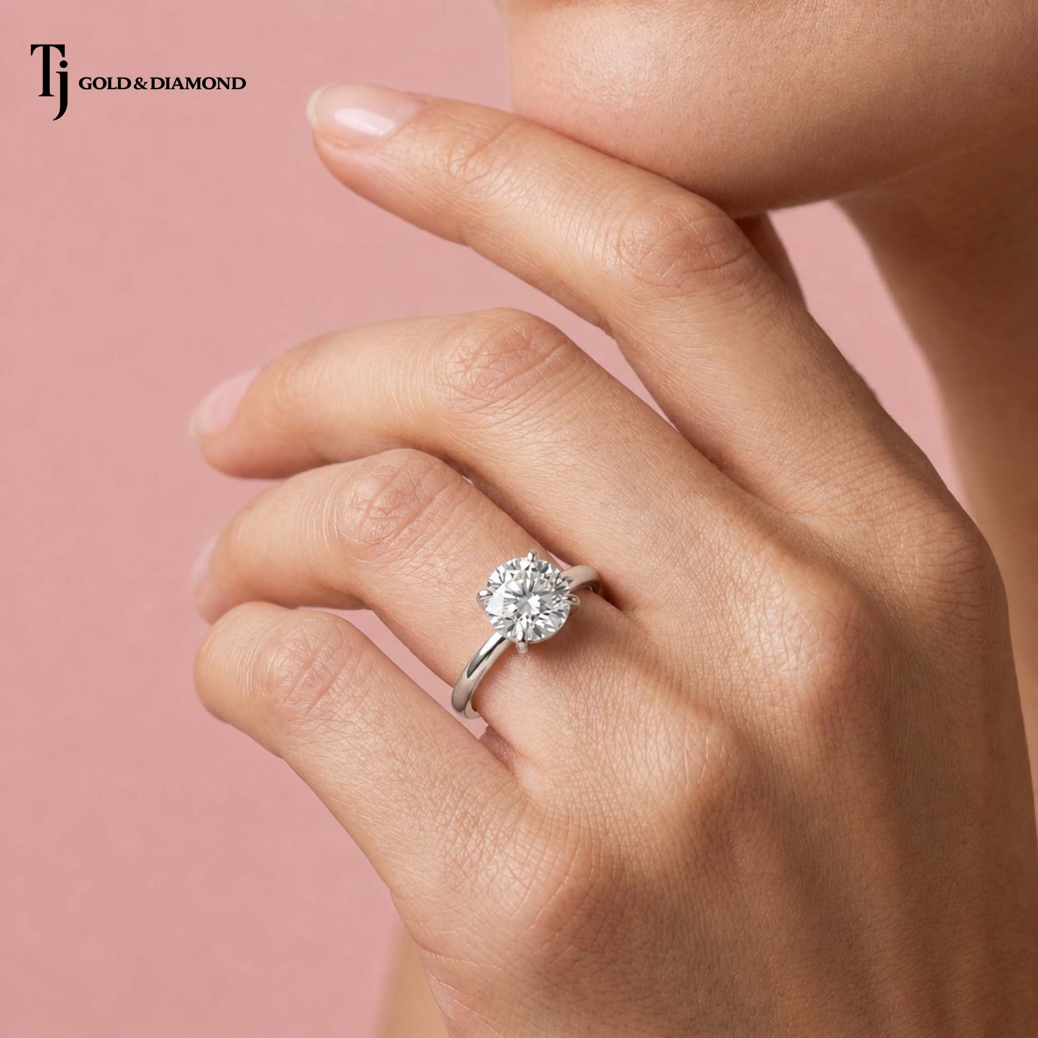 4 Claw Round Brilliant Solitaire Ring - Platinum