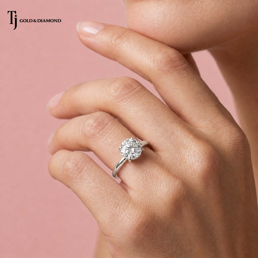 4 Claw Round Brilliant Solitaire Ring - Platinum