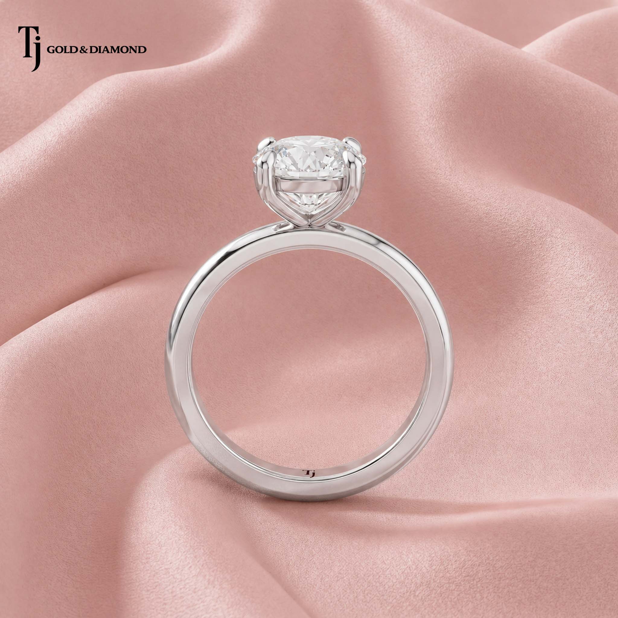 4 Claw Round Brilliant Solitaire Ring - Platinum