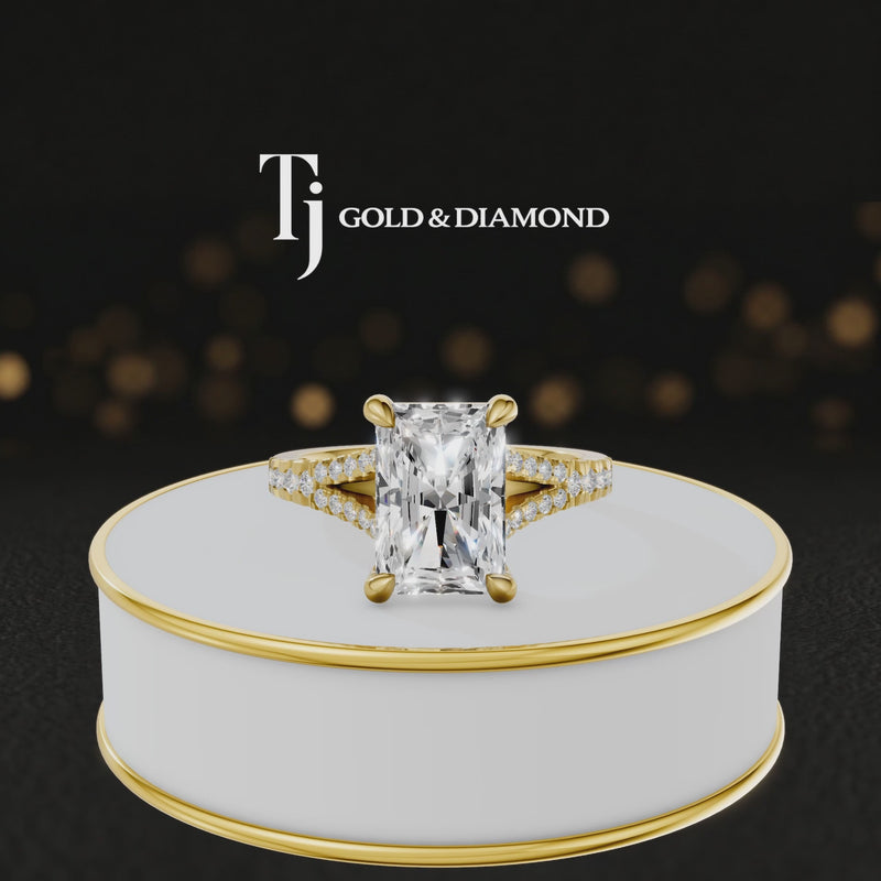 360° product view of a radiant cut split shank lab-grown diamond engagement ring in 18kt yellow gold featuring a radiant-cut centre diamond, classic four-claw cathedral setting and diamond-set split shank.