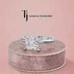 360-degree rotating view of a 1.5 carat princess cut lab-grown diamond solitaire engagement ring in 18kt white gold with a 4-claw setting