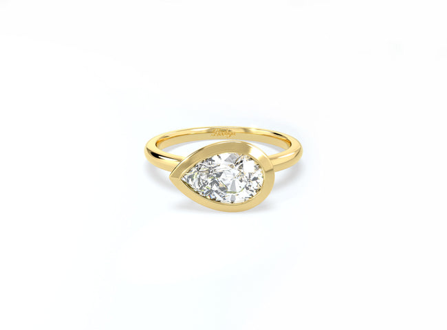 Pear Bezel Ring - Yellow Gold - Bodega