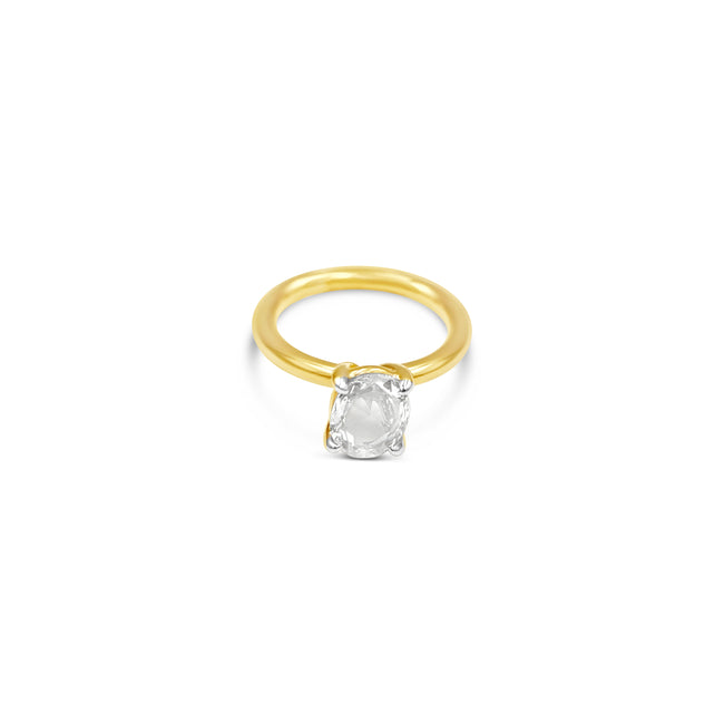 Oval Cut Solitaire Ring with accent prongs- Yellow Gold - Bodega