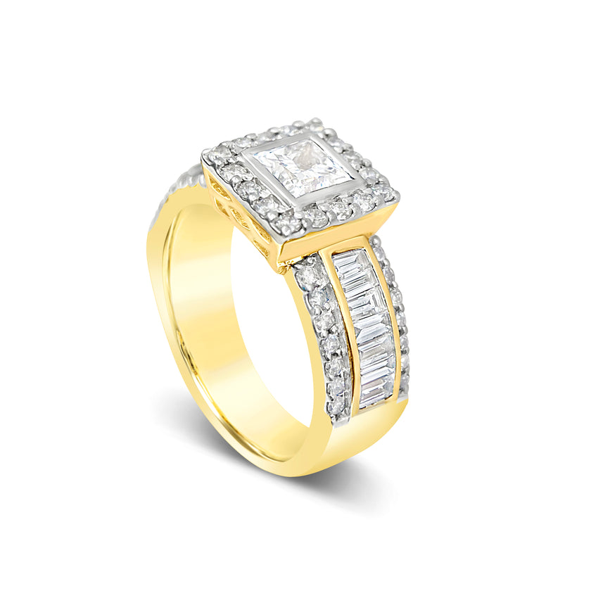 Princess cut diamond ring with Emerald & Round halo - 2 tone - Bodega