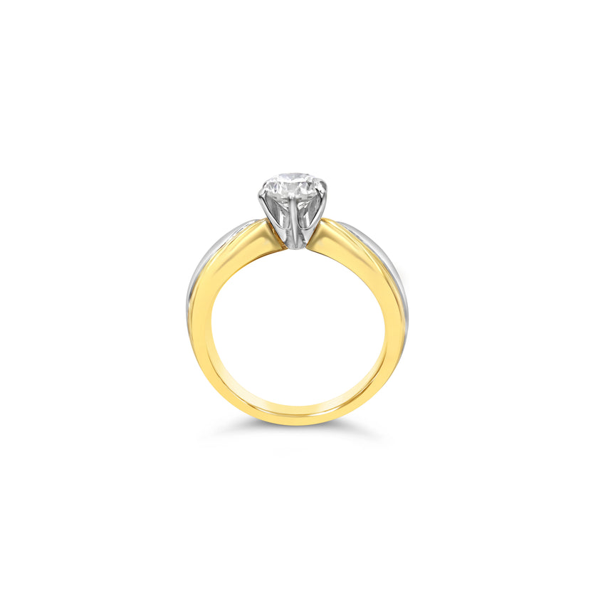 Two tone Round Brilliant Cut Solitaire Ring - Bodega