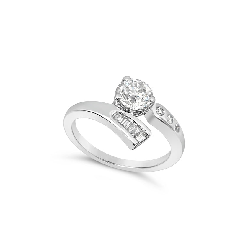 Round Brilliant accent ring - Platinum - Bodega