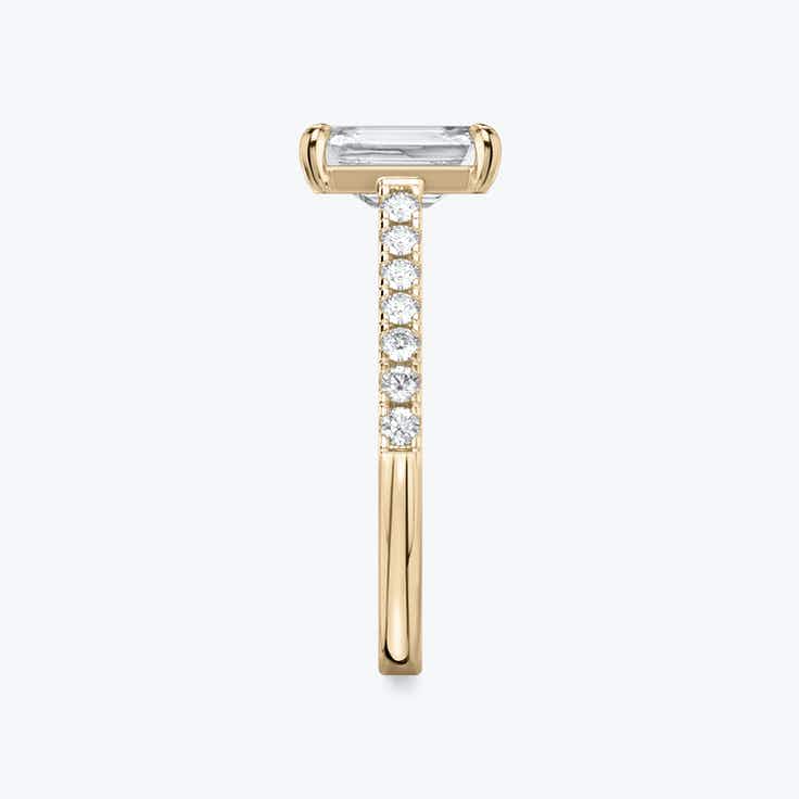Shoulder Set Pave Emerald Ring - Yellow Gold - Bodega