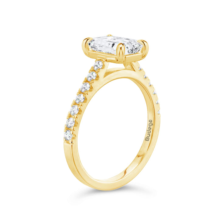 Emerald Solitaire Ring with Pave shoulders- Yellow Gold - Bodega