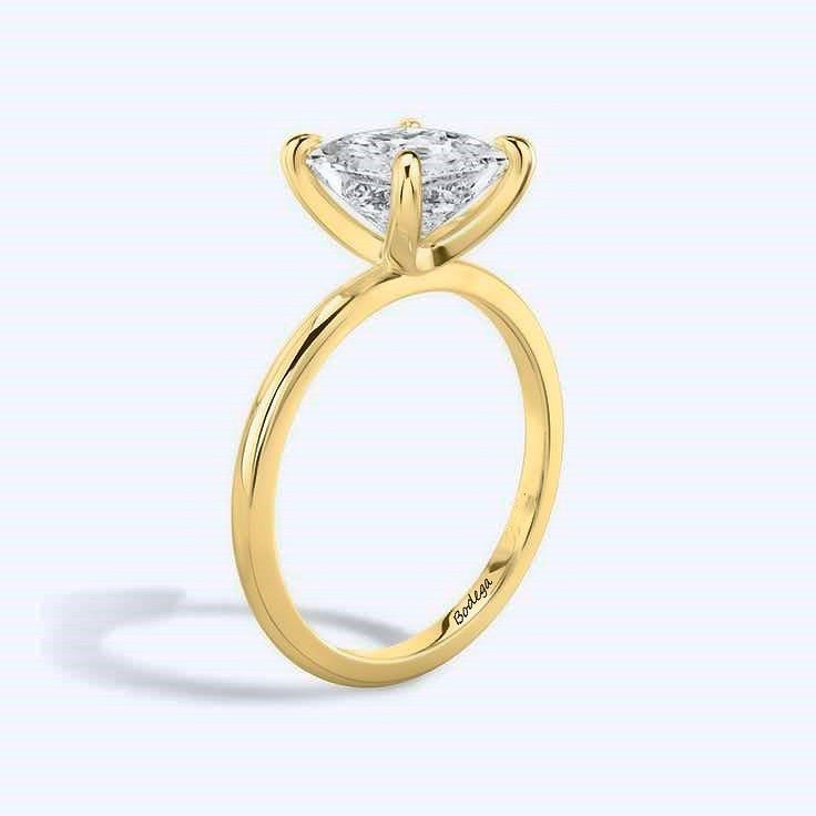 Princess Cut Solitaire Ring - Yellow Gold - Bodega
