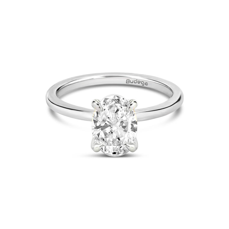 Oval Solitaire Ring - Platinum - Bodega